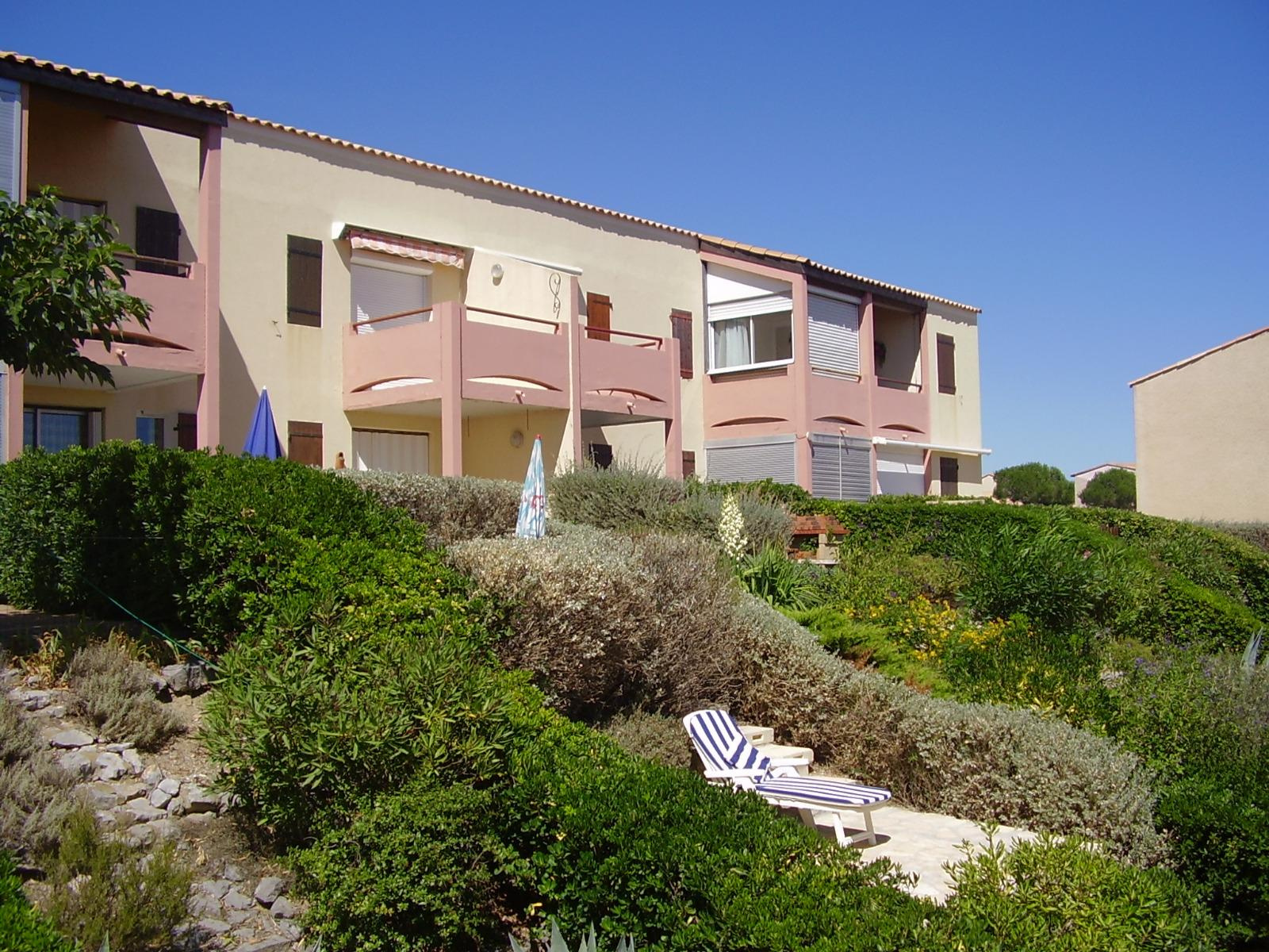 vente St Pierre la Mer appt T2 en rez de jardin vue mer